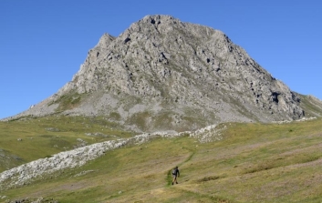 Ruta Peña Ubiña La Pequeña desde Casa Mieres Ruta Peña Ubiña La Pequeña desde Casa Mieres