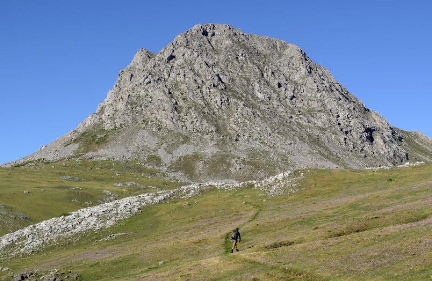 Ruta Peña Ubiña La Pequeña desde Casa Mieres