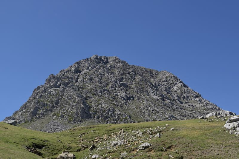Peña Ubiña La Pequeña, vista atrás después del descenso