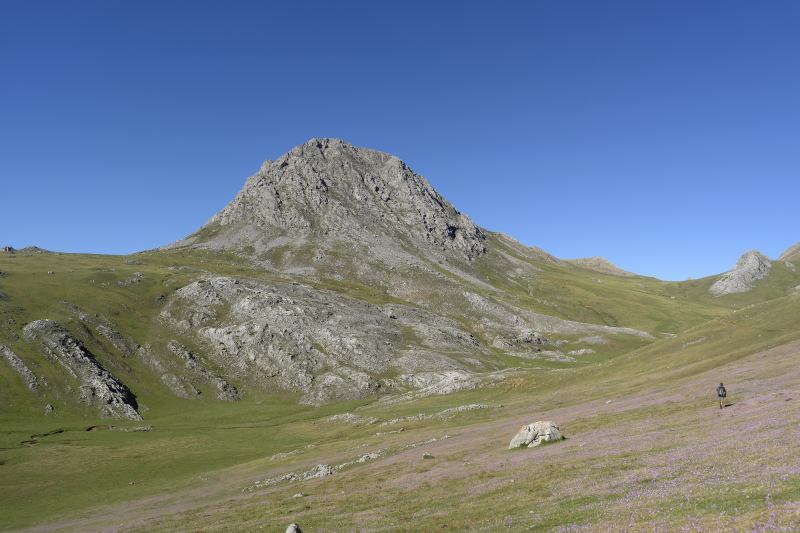 Peña Ubiña Pequeña impresionante