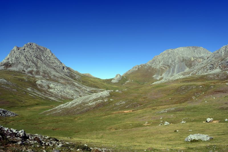 Peña Ubiña Pequeña y Grande