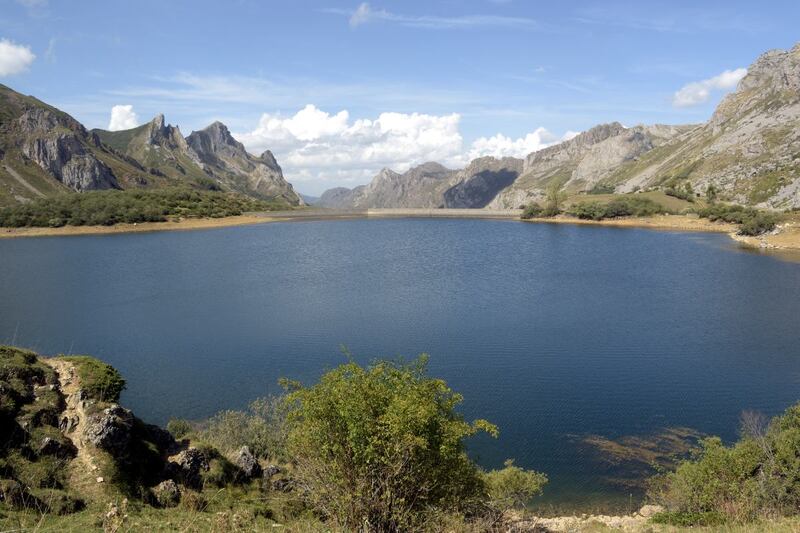 Lago del Valle desde la Cabaña Cobrana